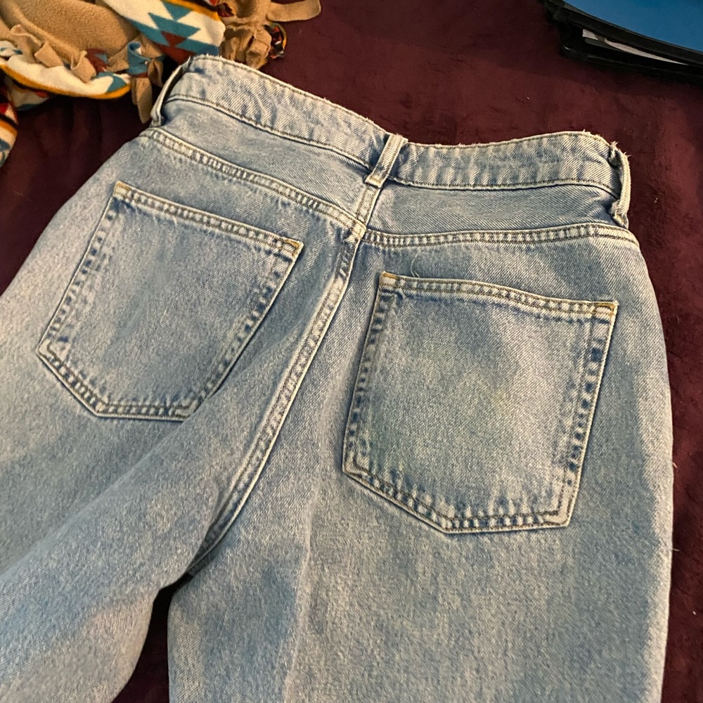 Women’s jeans